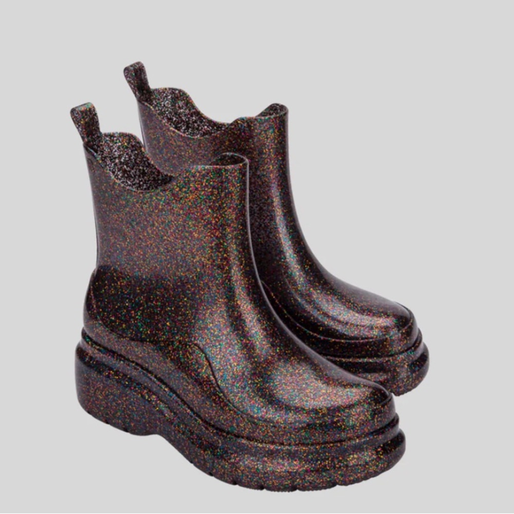 Melissa Grip Boot in Clear Glitter Sz 7 NIB